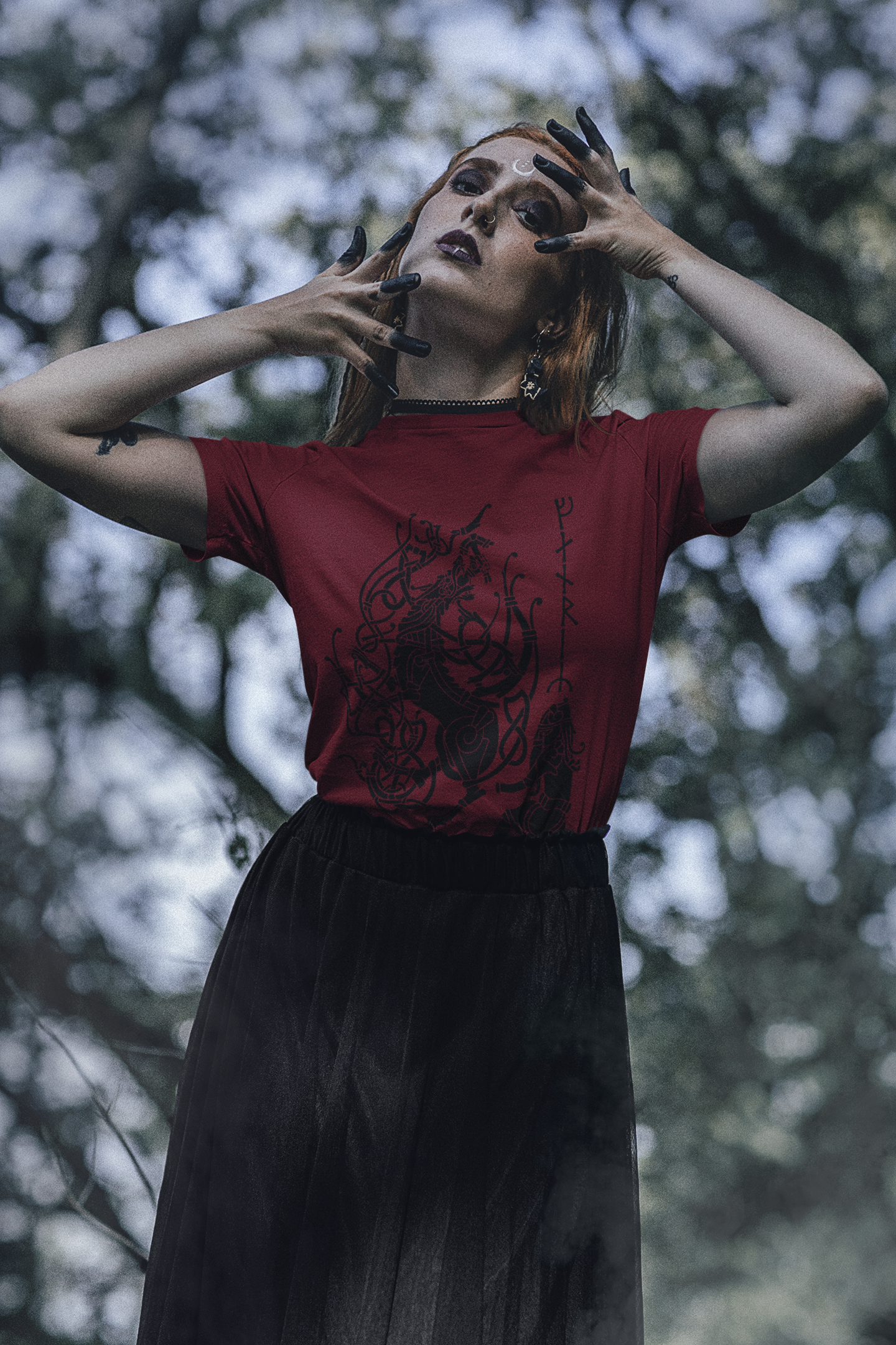 BINDING OF FENRIR TEE