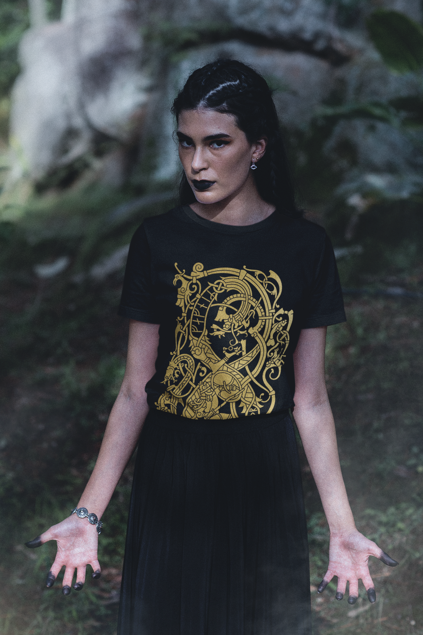 FAFNIR BLACK & GOLD TEE
