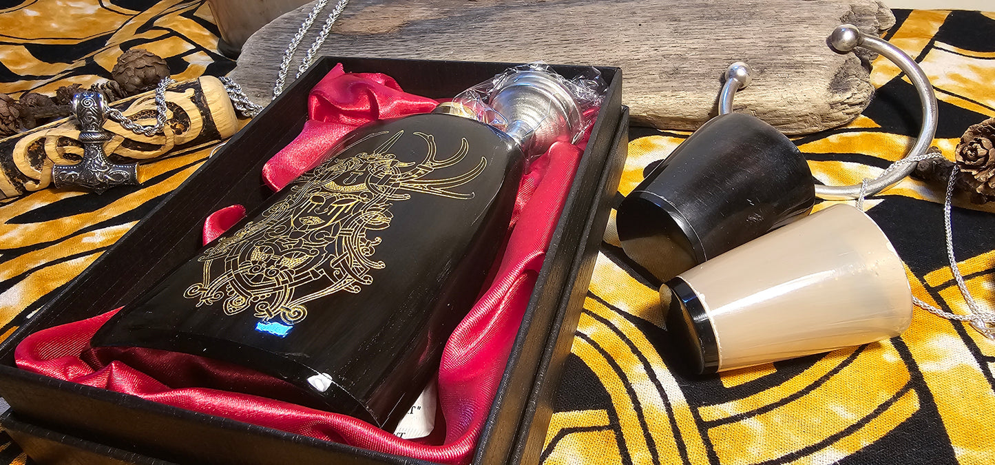 Freya - Horn Hip Flask