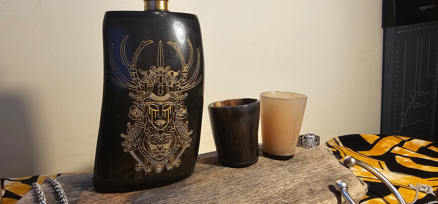 Freya - Horn Hip Flask