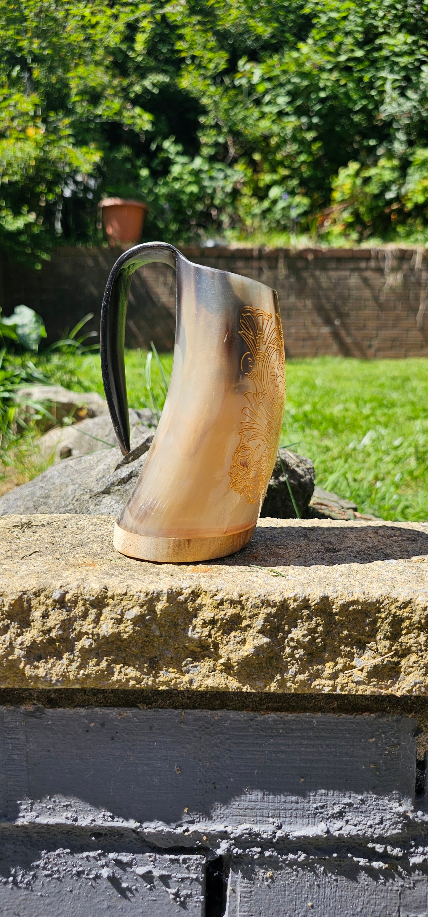 Huginn & Muninn - Horn Mug