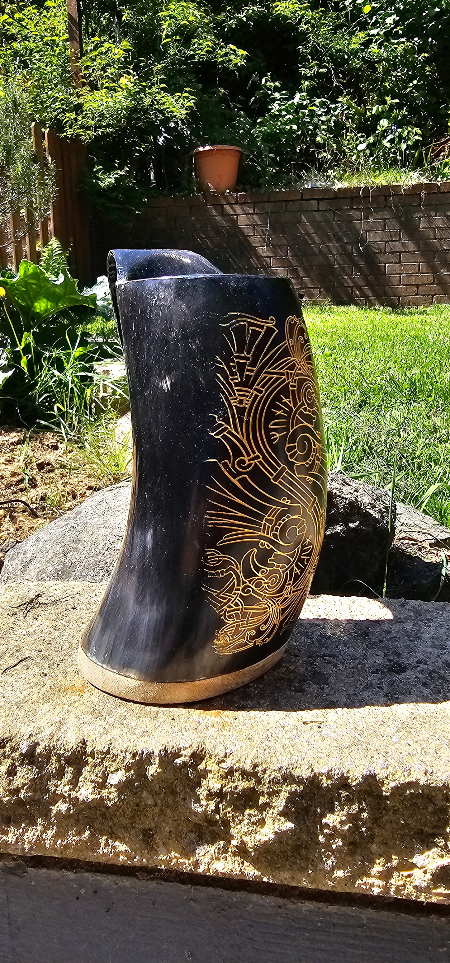 Huginn & Muninn - Horn Mug
