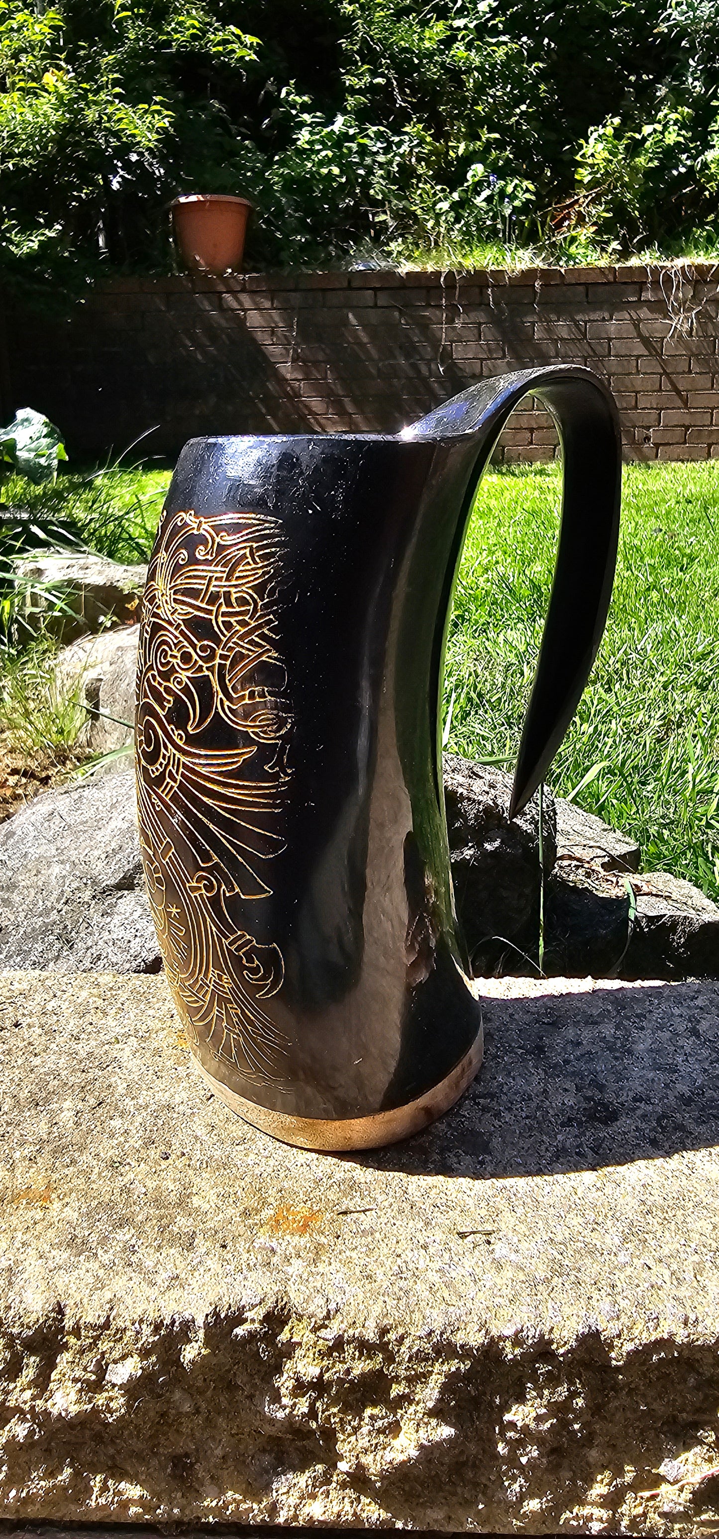 Huginn & Muninn - Horn Mug