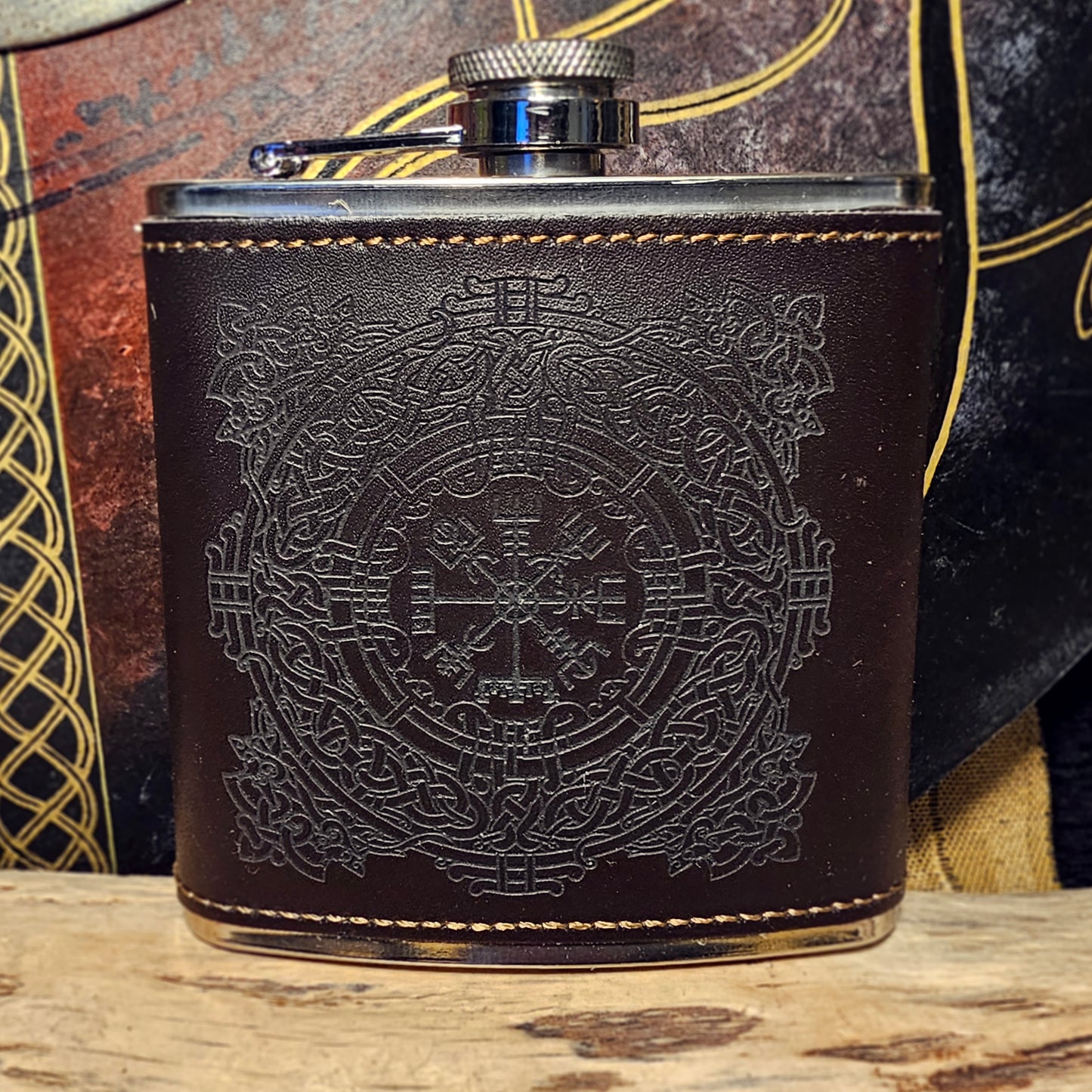 Hip Flask Leather - Vegvisir