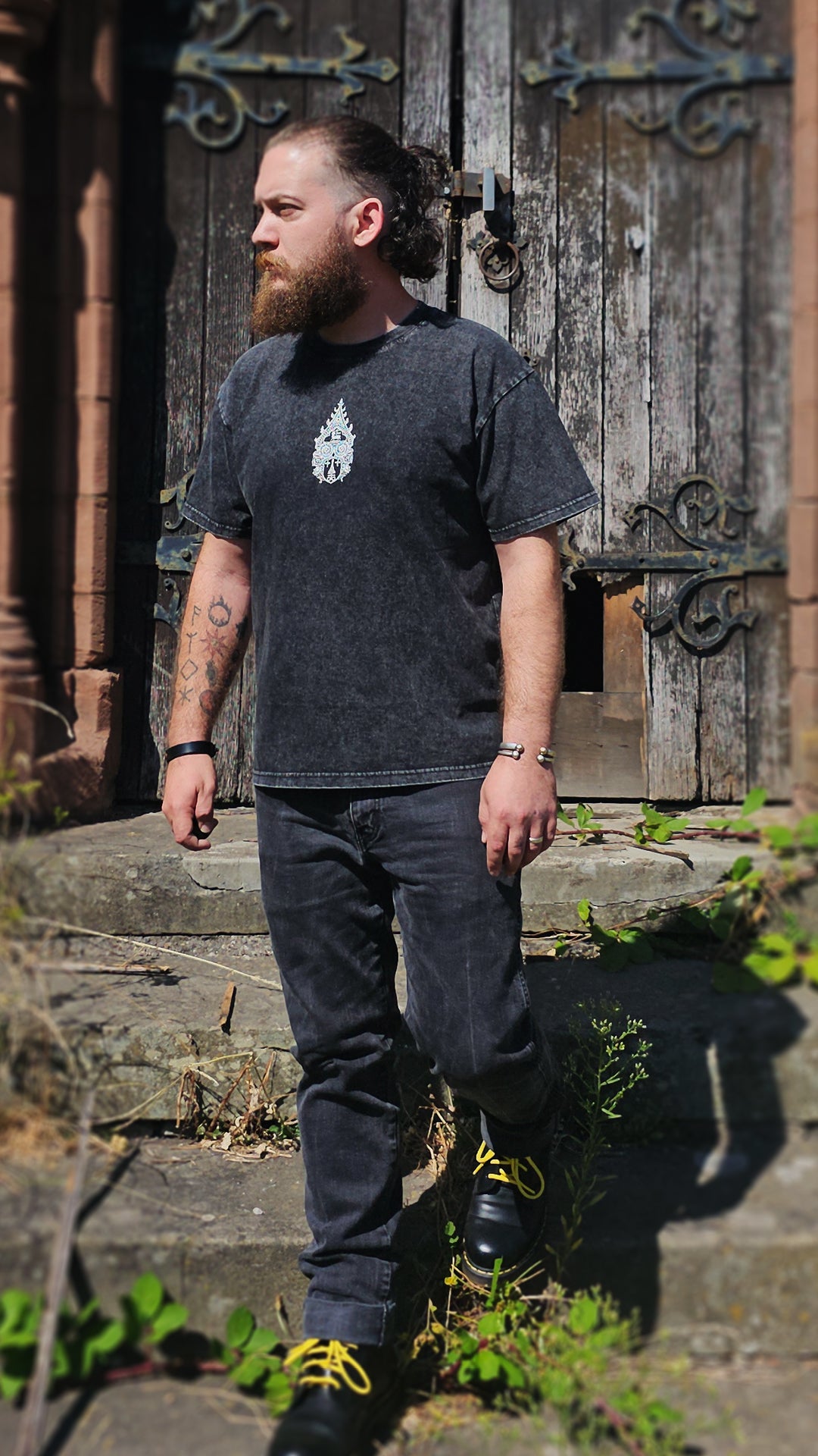 Eques Satanus - Black Vintage Distressed Tshirt